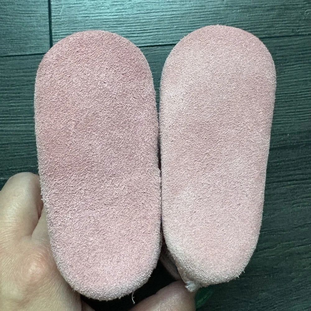 Minnetonka Infant Girls Pink Moccasin Shoes Style #1180 Back Flap Bootie Size 1